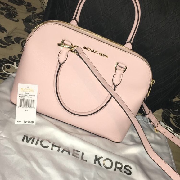 Authentic Michael Kors - Picture 2 of 4